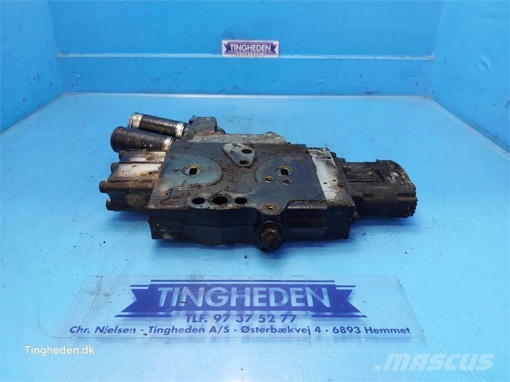 CASE Puma 185 Hidravlika