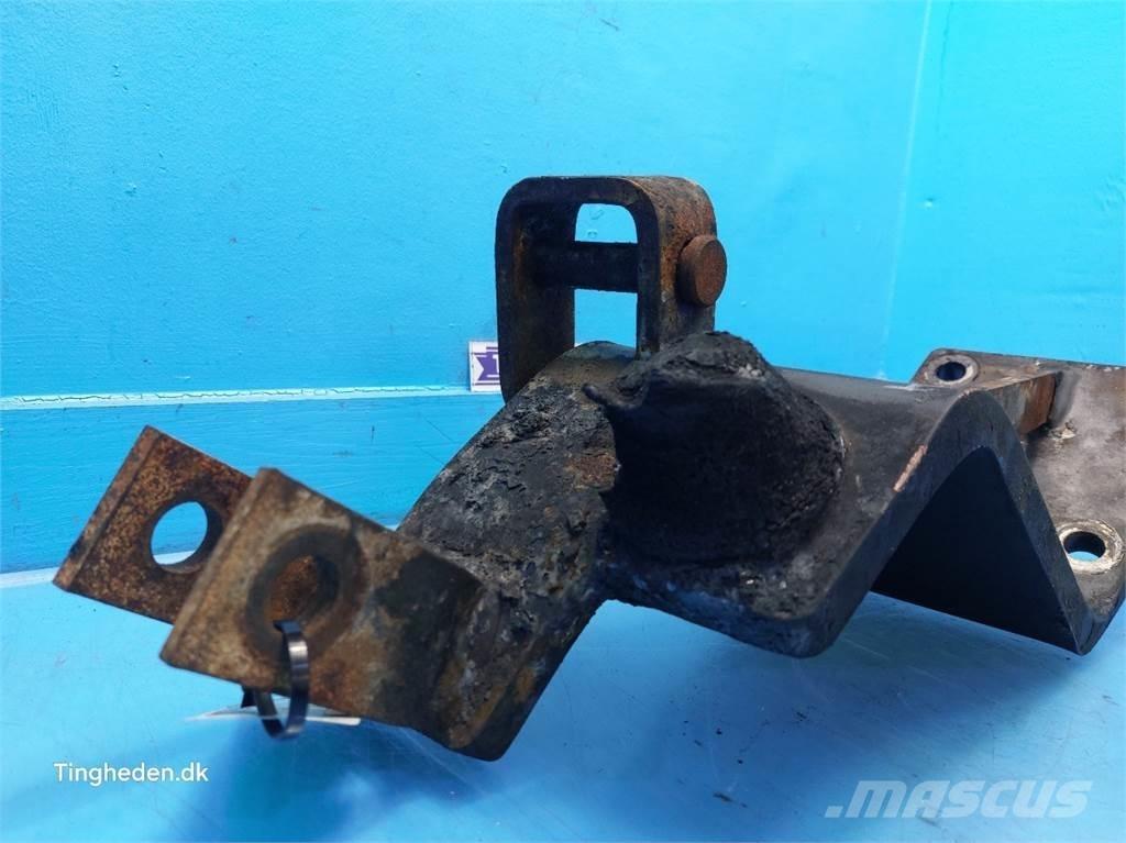 CASE Puma 185 Kabine in notranjost