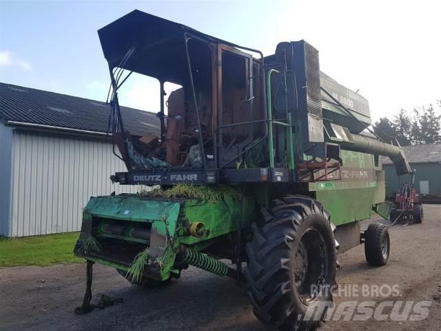 Deutz-Fahr M2680 Kombajni