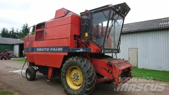 Deutz-Fahr M2680 Kombajni