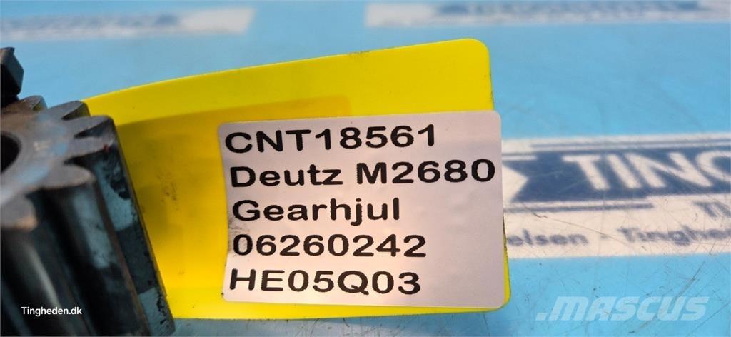 Deutz M2680 Menjalnik