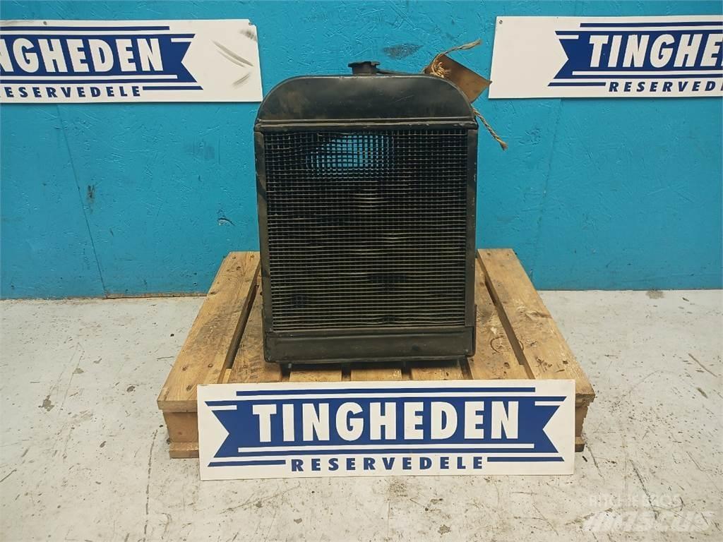 Dronningborg 900 Radiatorji