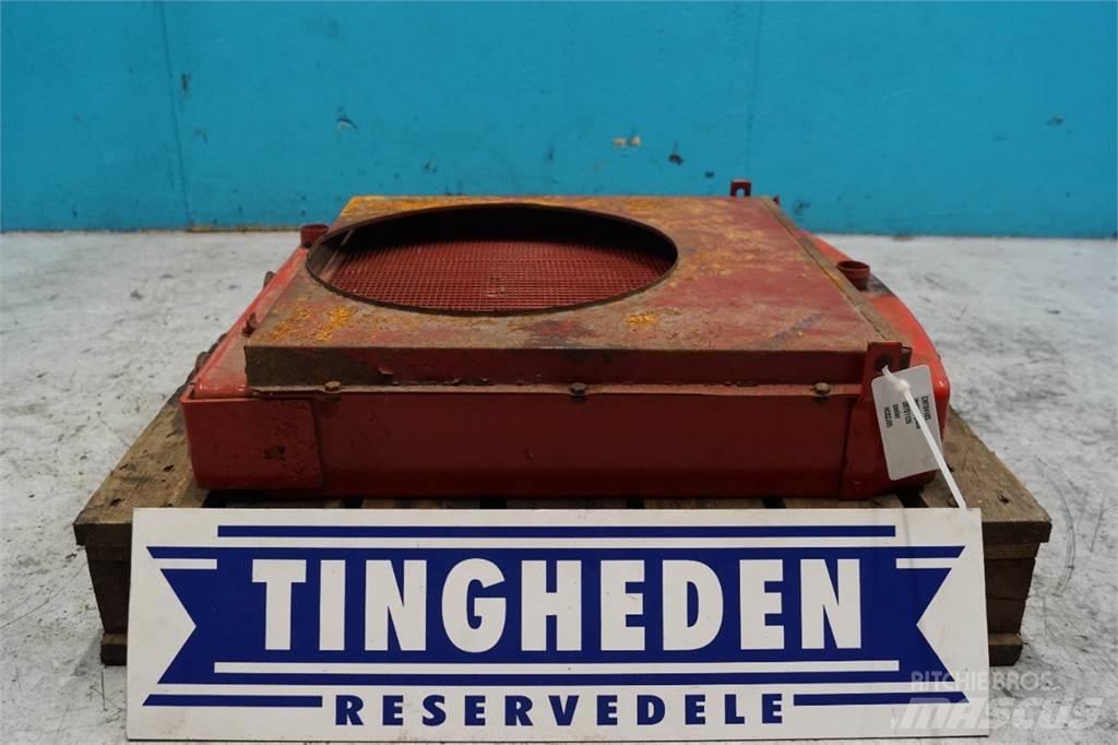 Dronningborg 900 Radiatorji