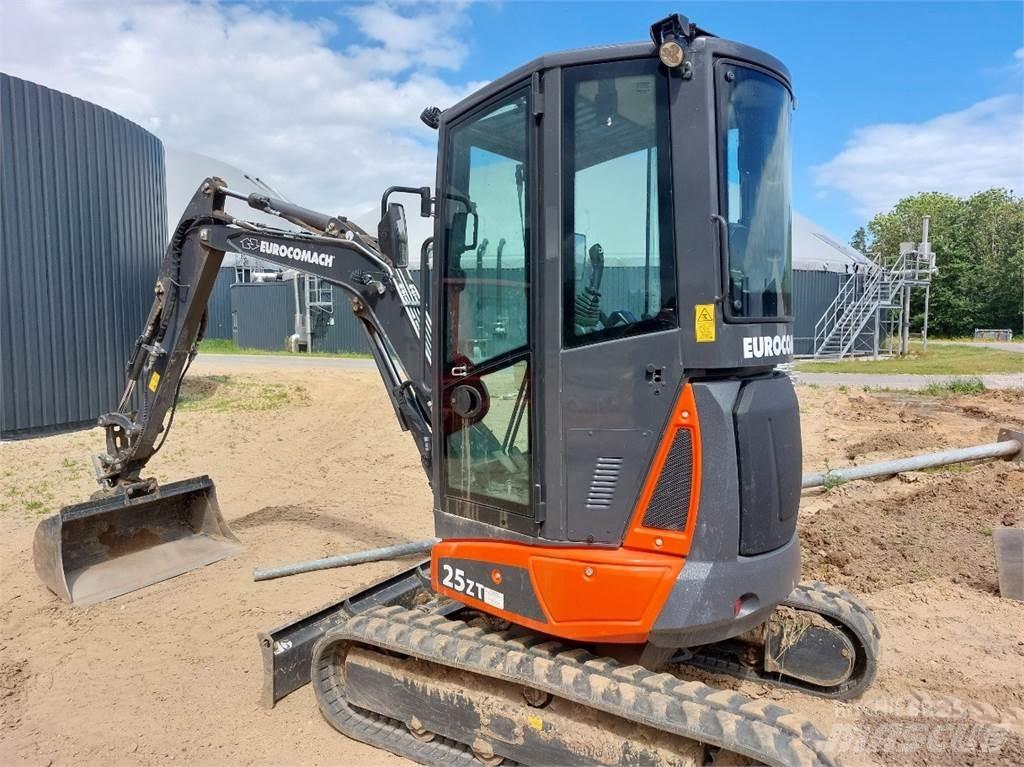 Eurocomach 25ZT Mini bagri <7t