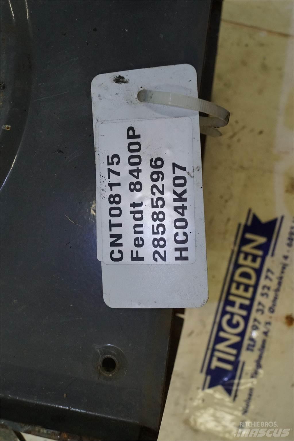 Fendt 8400P Dodatna oprema za kombajne
