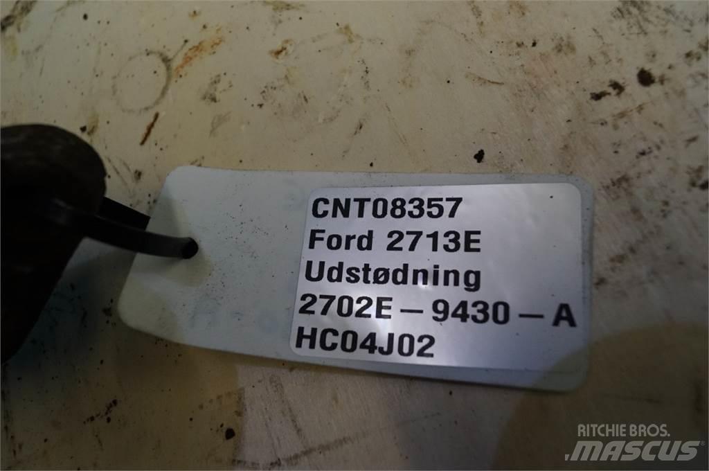 Ford 2713E Motorji