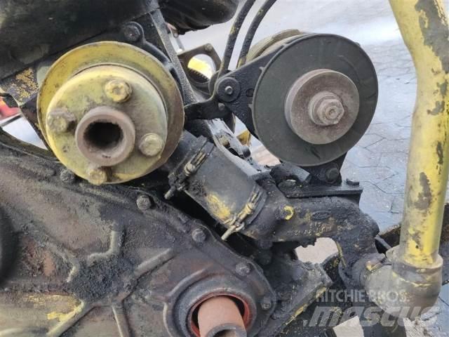 Ford 2715E Motorji