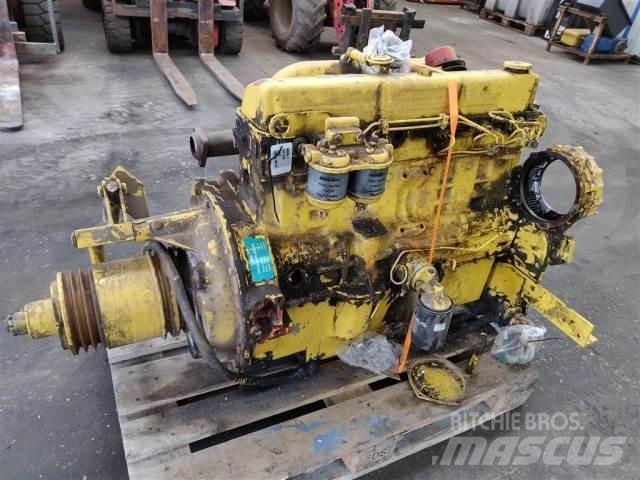 Ford 2725E Motorji