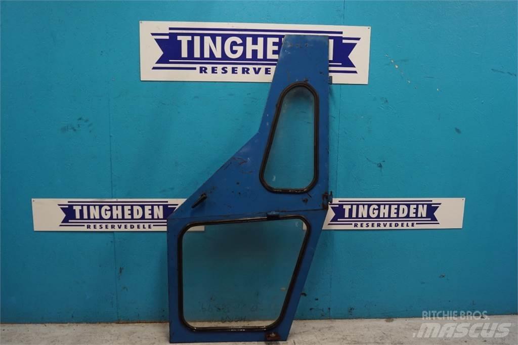 Ford 4000 Kabine in notranjost