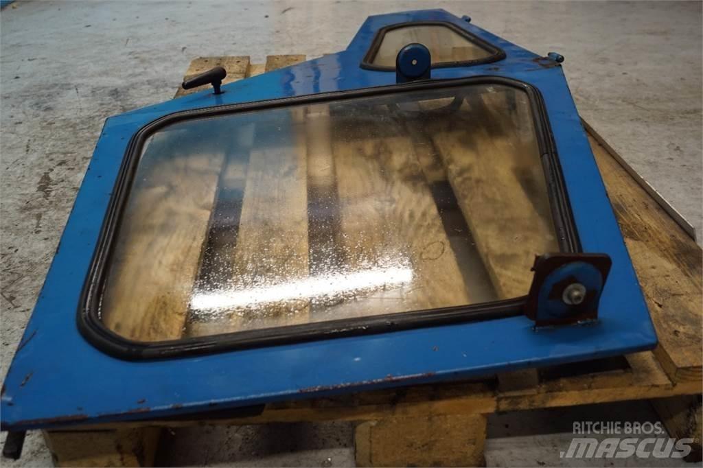 Ford 4000 Kabine in notranjost