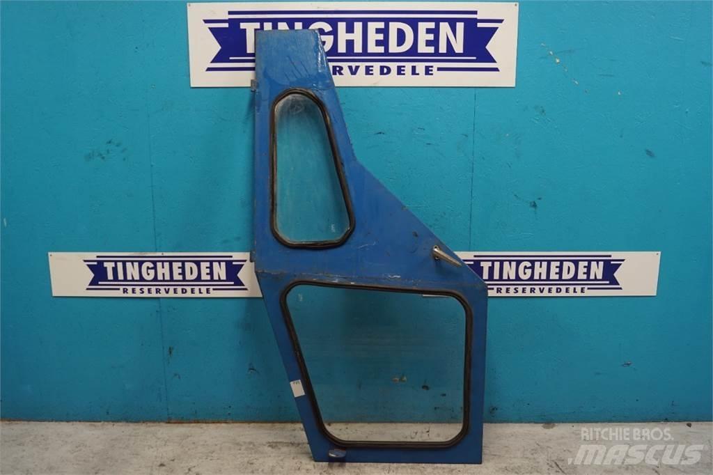 Ford 4000 Kabine in notranjost