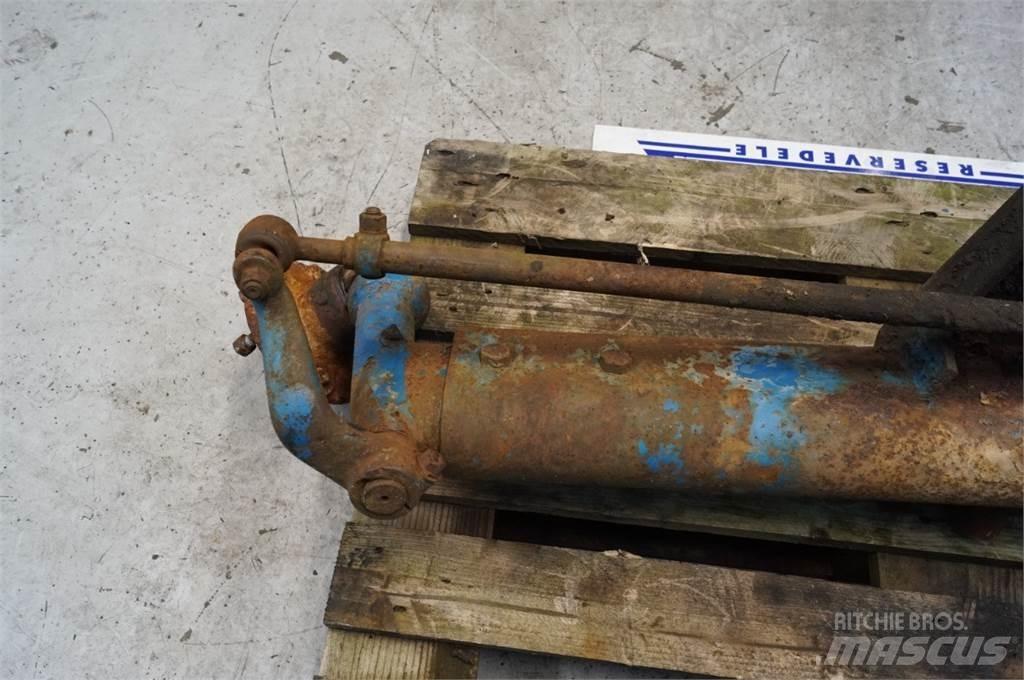 Ford 4000 Druga oprema za traktorje