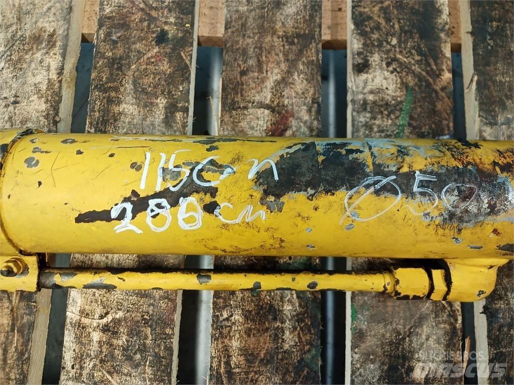 Ford 655 Boom in dipper roke