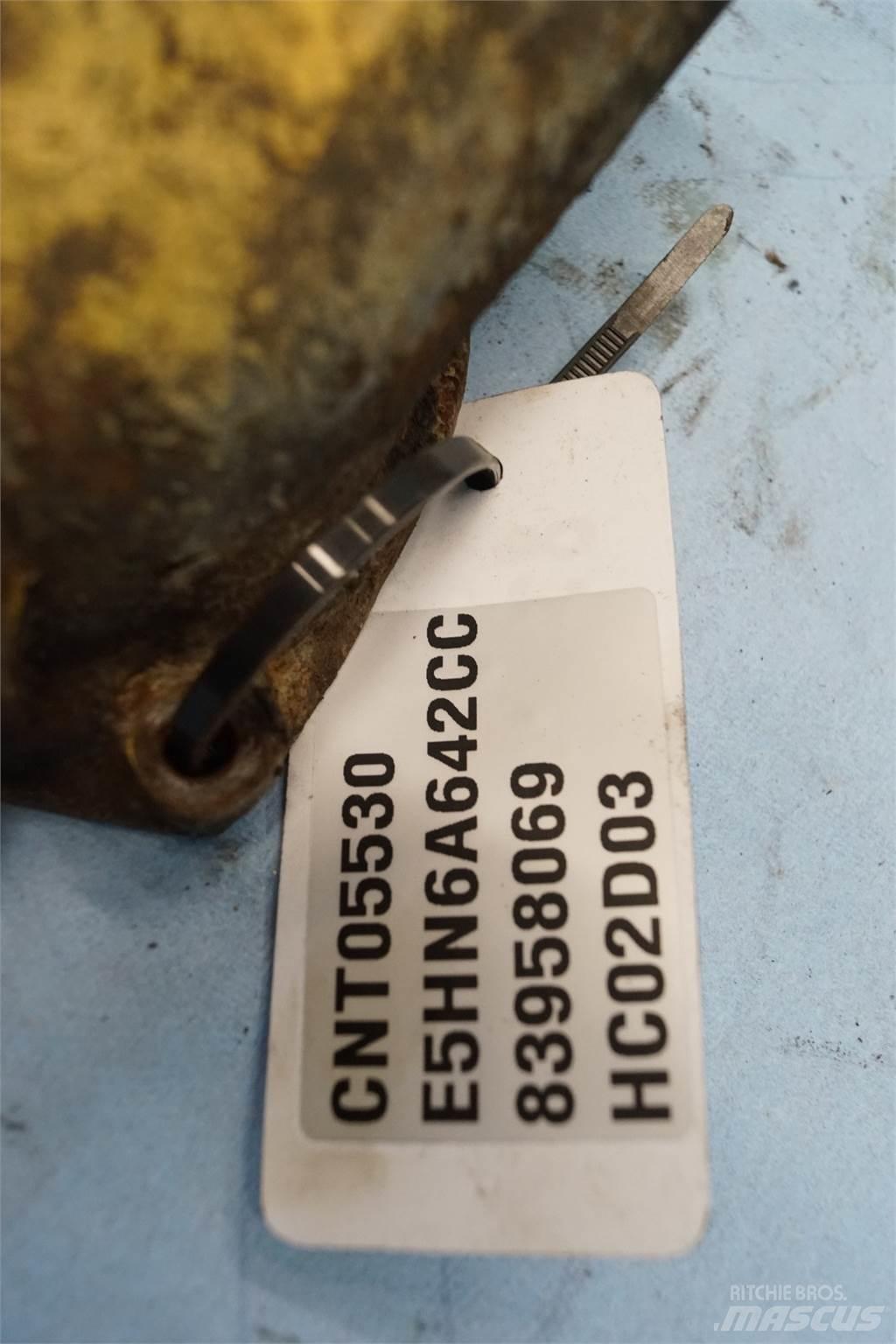 Ford 675TA Motorji