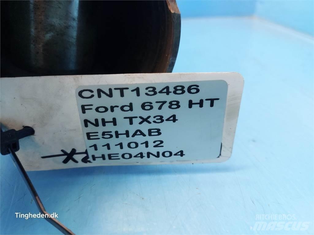 Ford 678 HT Motorji