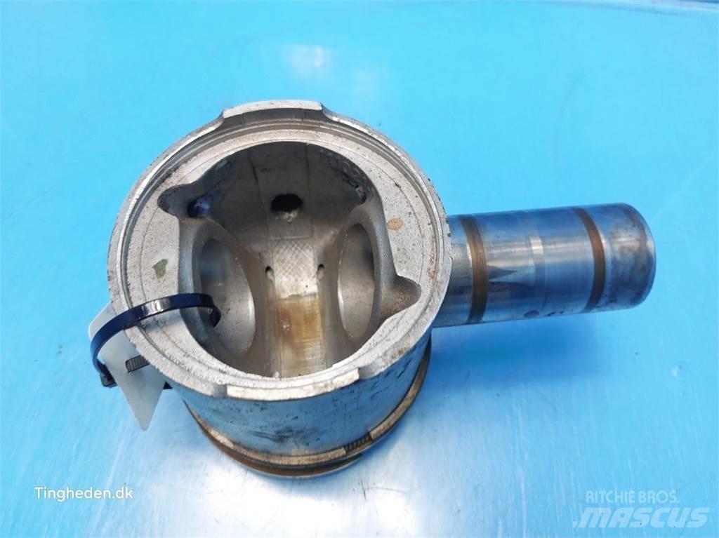 Ford 678 HT Motorji