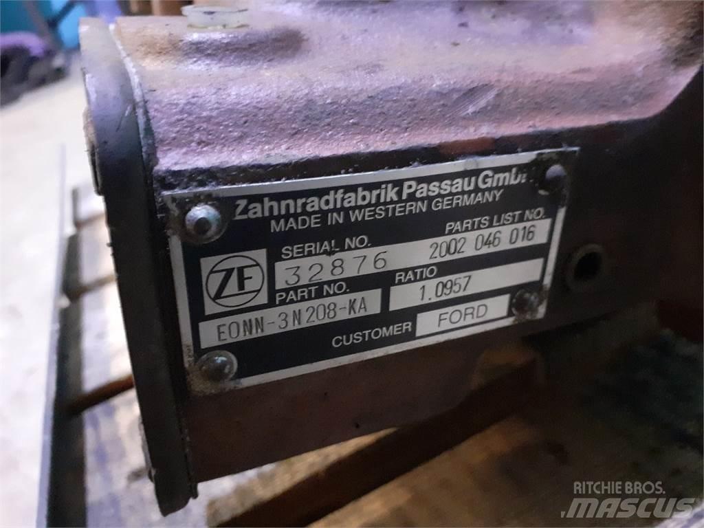 Ford 7710 Menjalnik