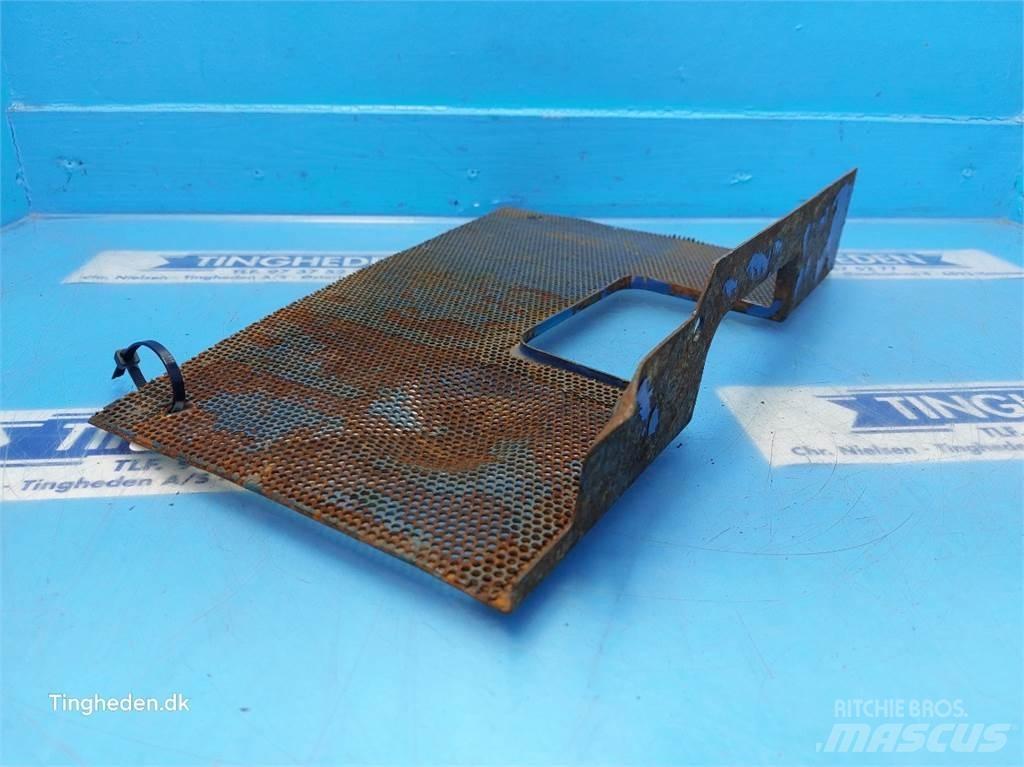 Ford 7710 Druga oprema za traktorje