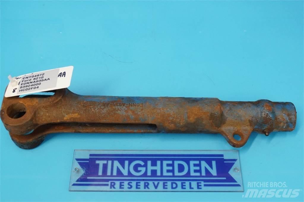 Ford 8210 Druga oprema za traktorje
