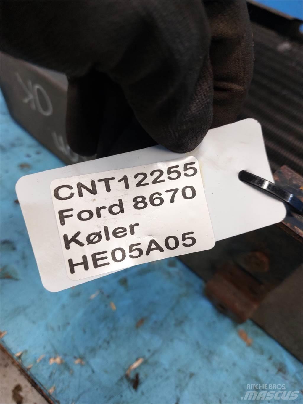 Ford 8670 Radiatorji