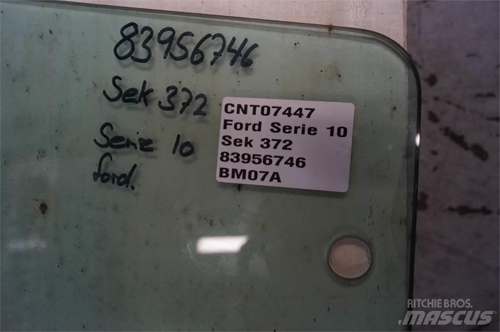 Ford Serie 10 Kabine in notranjost