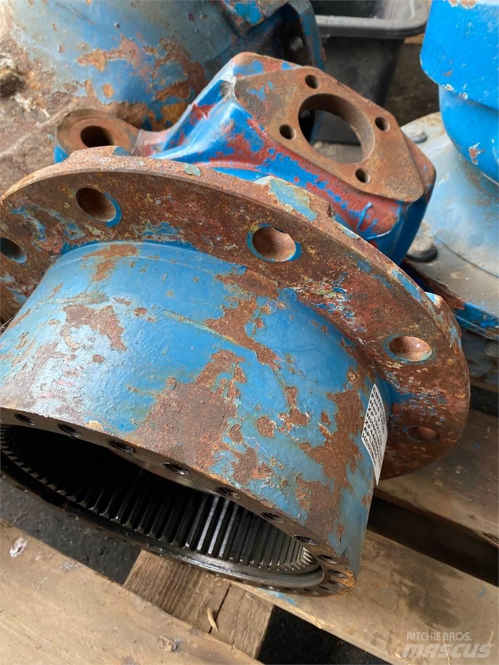 Ford TW 30 Druga oprema za traktorje