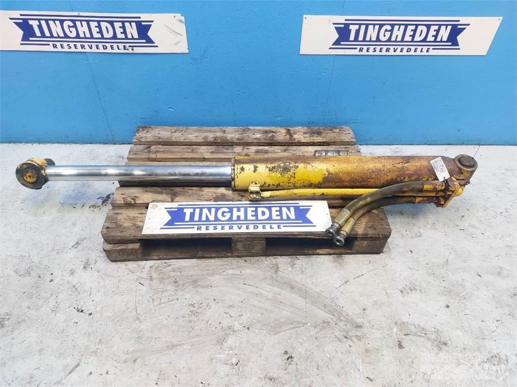  Hannonag 44C Boom in dipper roke