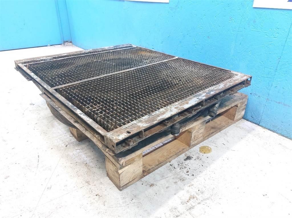  Hannonag 44C Radiatorji