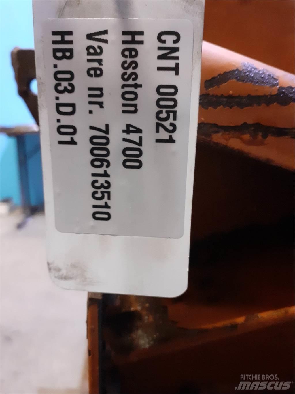 Hesston 4700 Druga oprema za žetev krme
