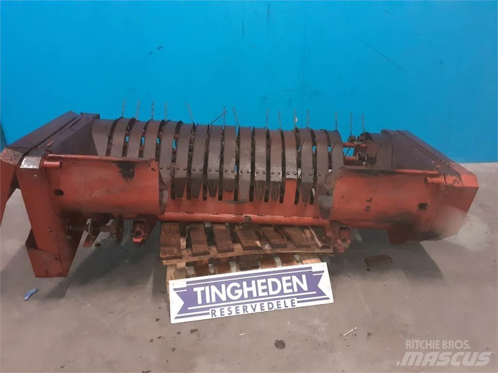 Hesston 4700 Drugi kmetijski stroji