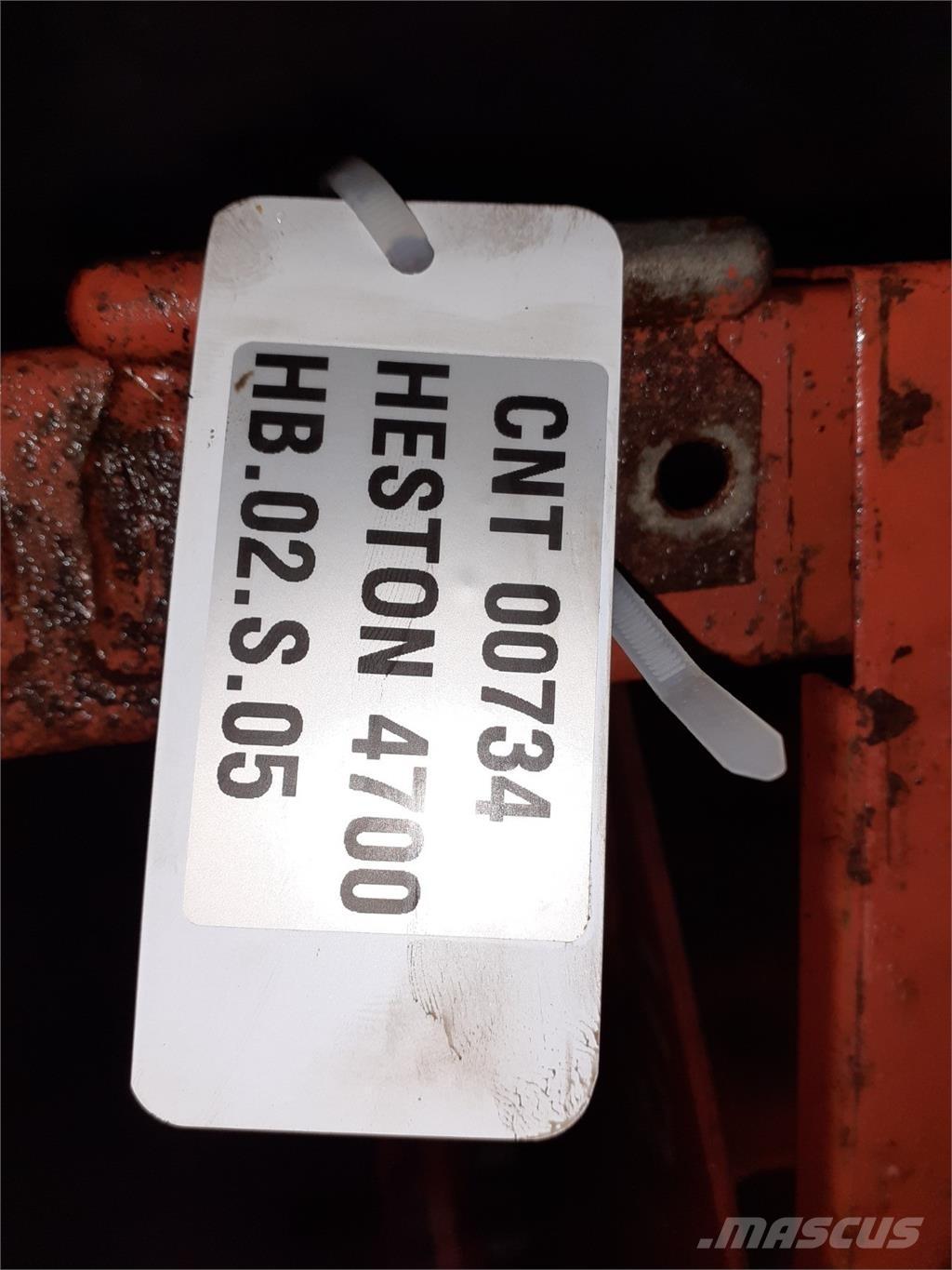 Hesston 4700 Druga oprema za žetev krme