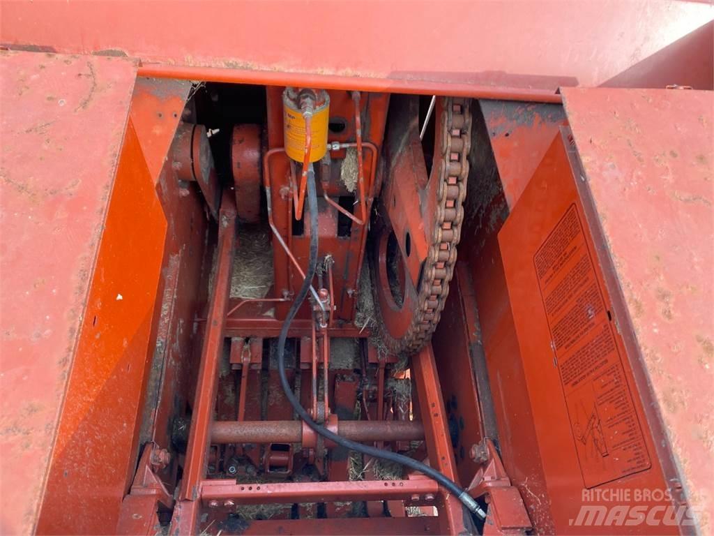 Hesston 4700 Balirke (kvadratne bale)