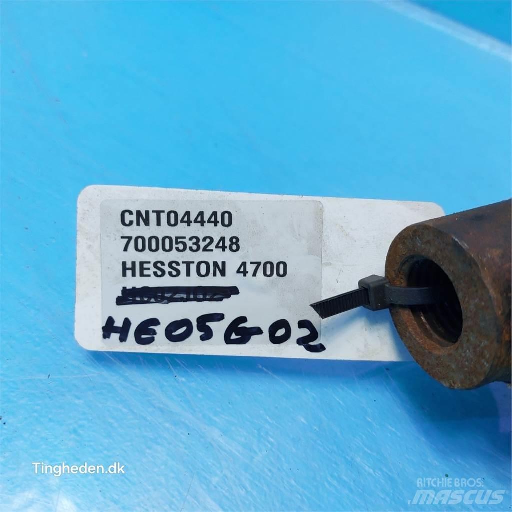 Hesston 4700 Druga oprema za žetev krme