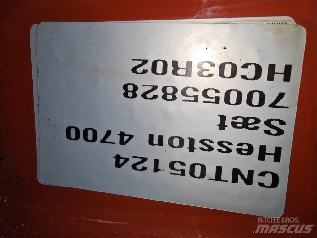 Hesston 4700 Druga oprema za žetev krme
