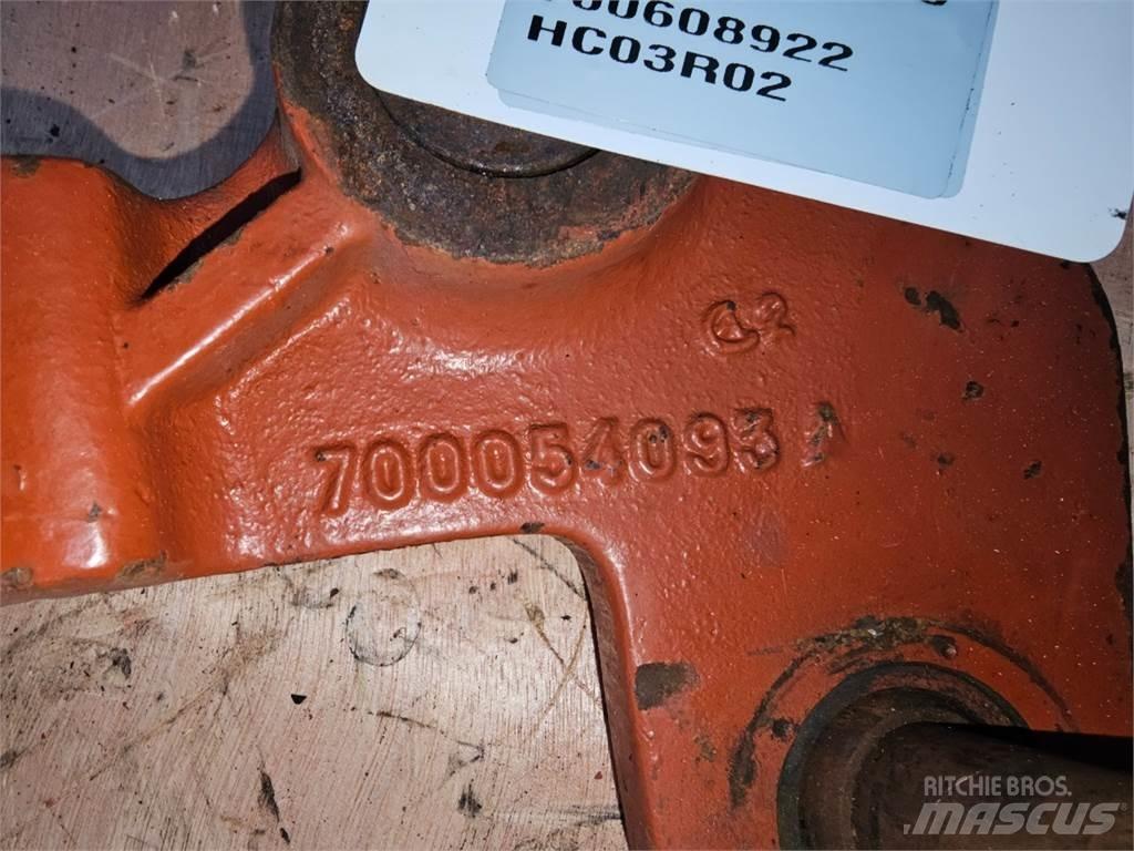 Hesston 4700 Prijemala za bale