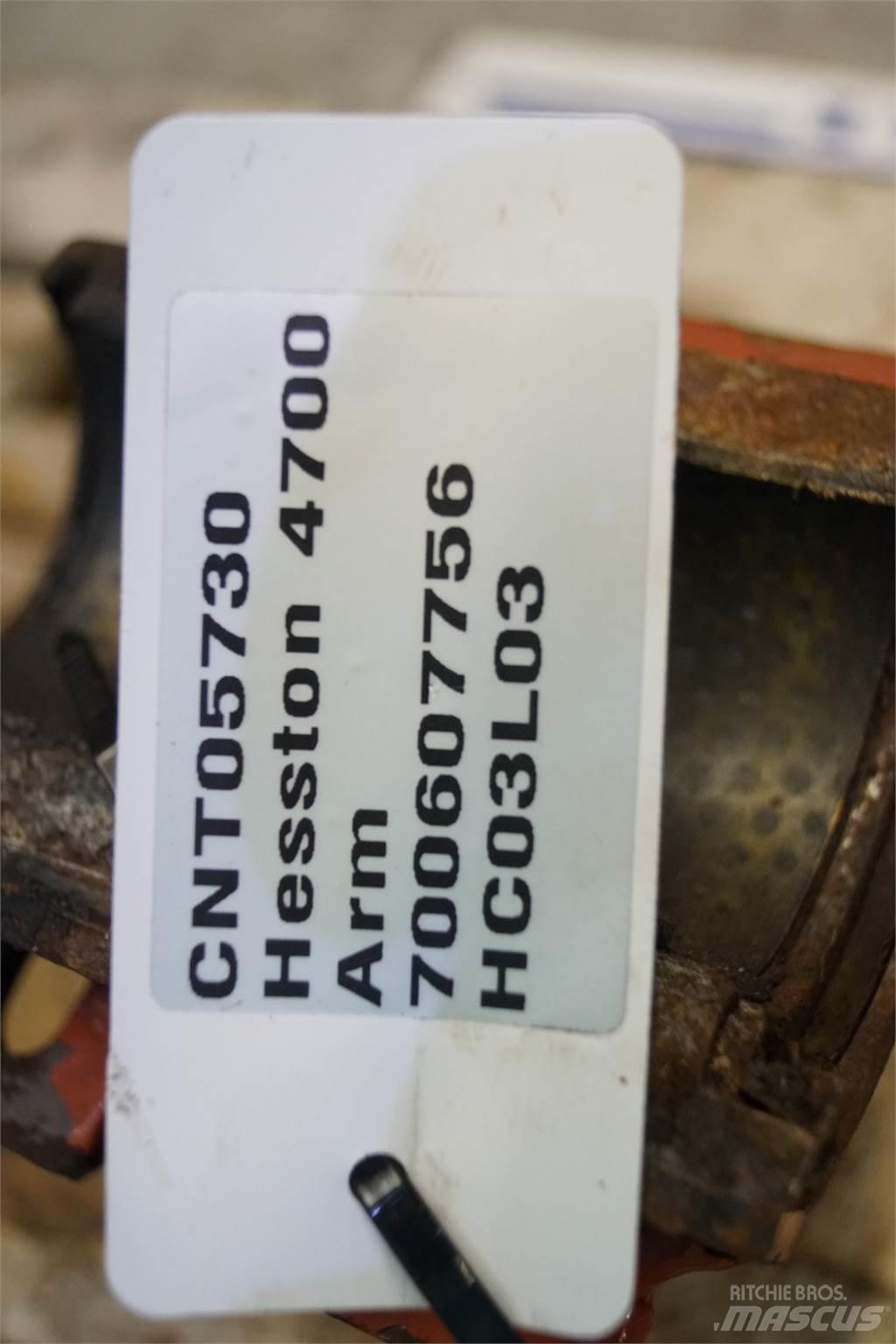 Hesston 4700 Drugi kmetijski stroji