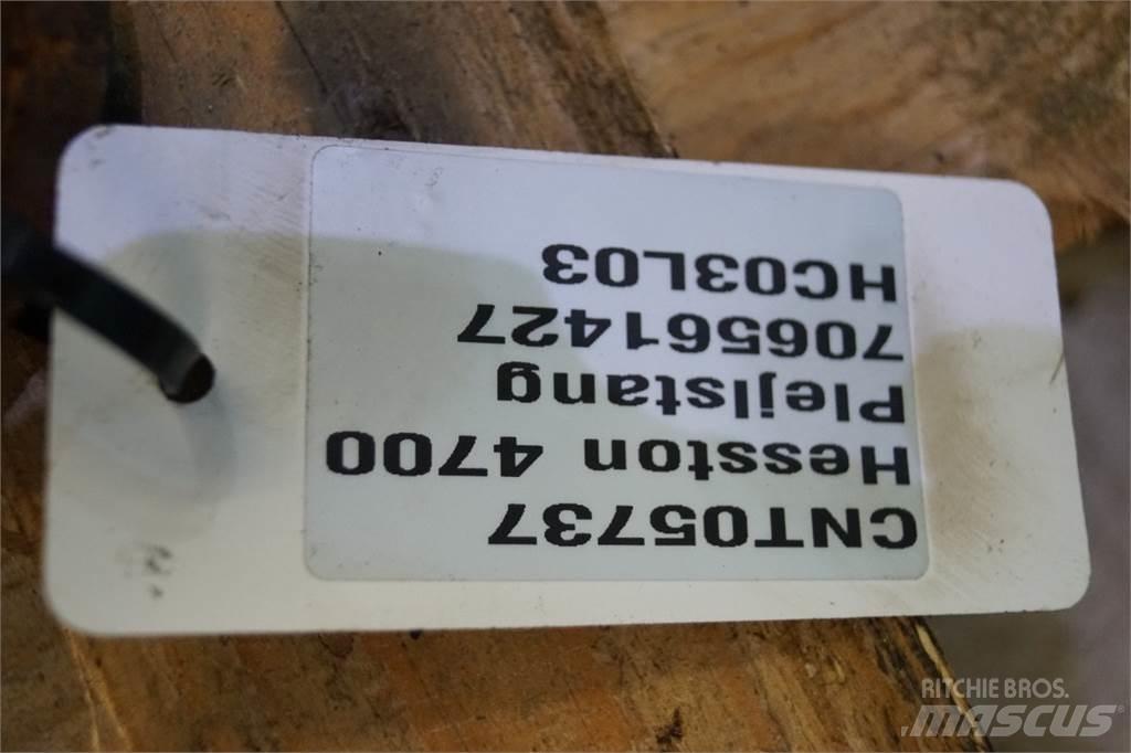 Hesston 4700 Drugi kmetijski stroji