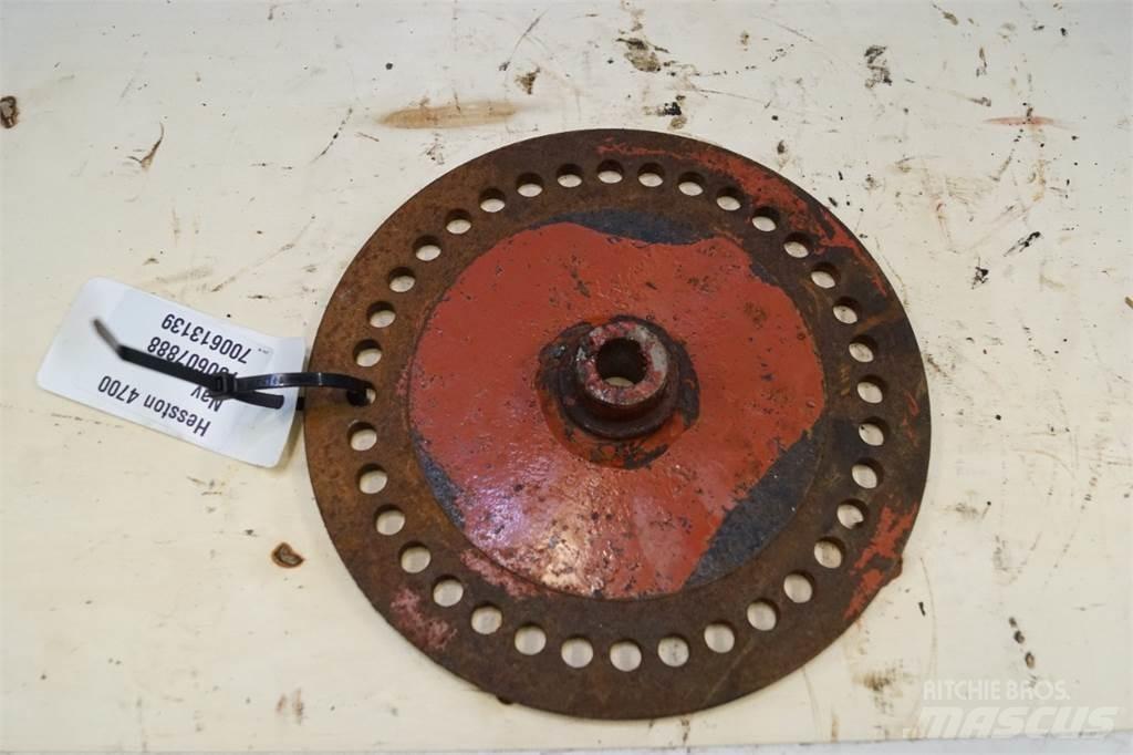 Hesston 4700 Druga oprema za žetev krme