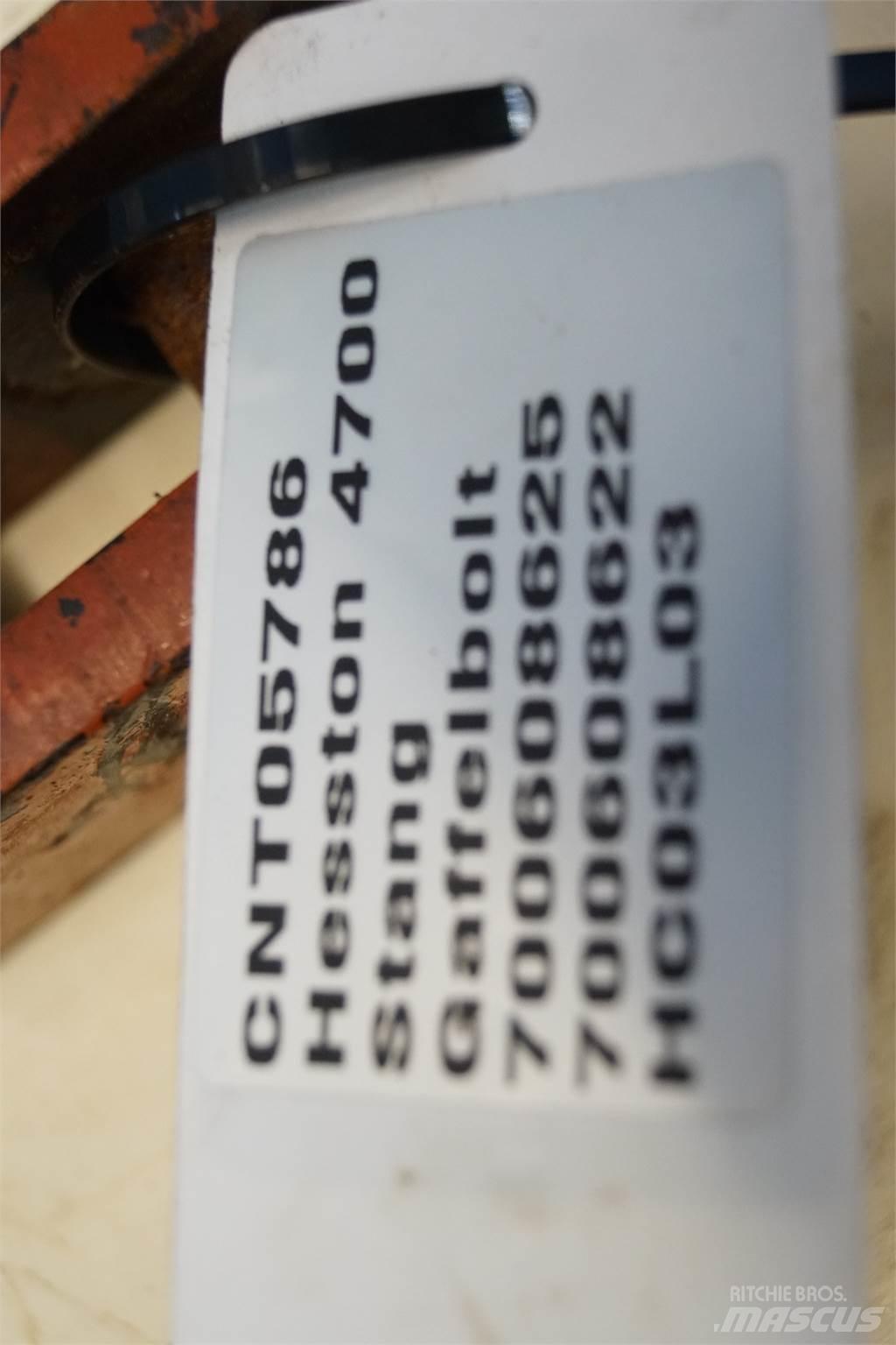 Hesston 4700 Drugi kmetijski stroji