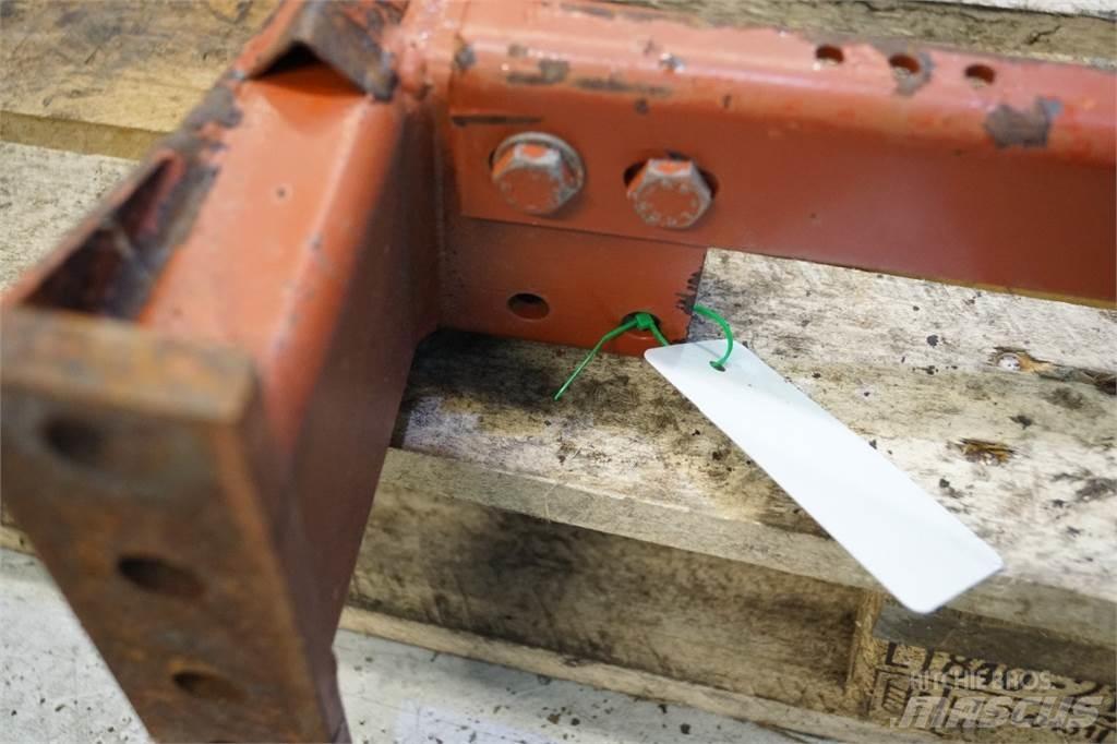 Hesston 4700 Druga oprema za žetev krme