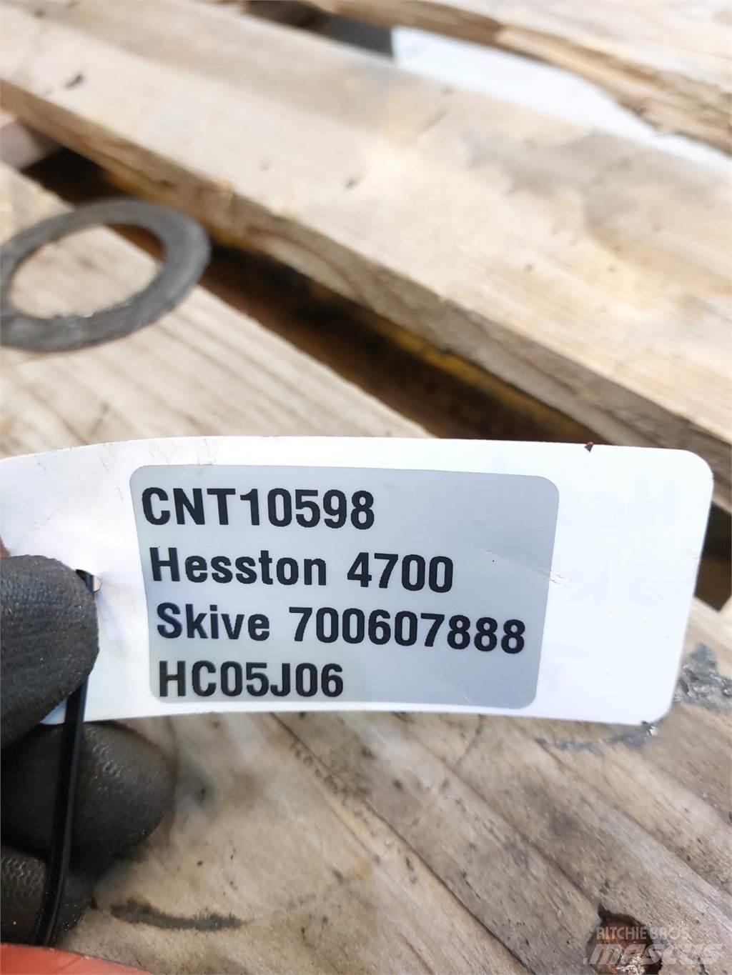 Hesston 4700 Drugi kmetijski stroji
