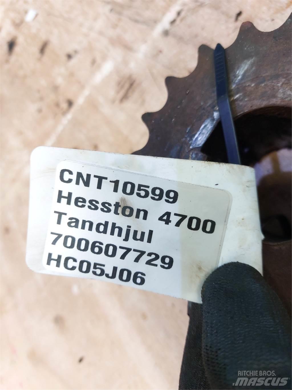 Hesston 4700 Drugi kmetijski stroji