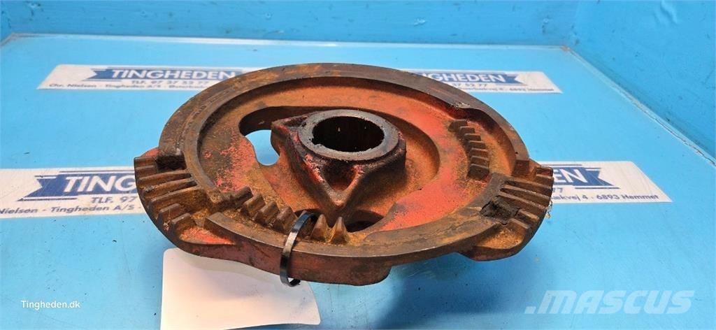 Hesston 4700 Druga oprema za žetev krme