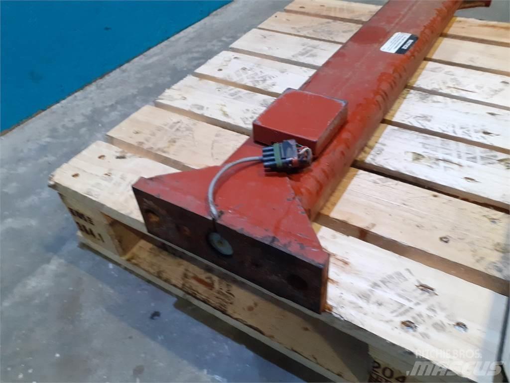 Hesston 4900 Druga oprema za žetev krme