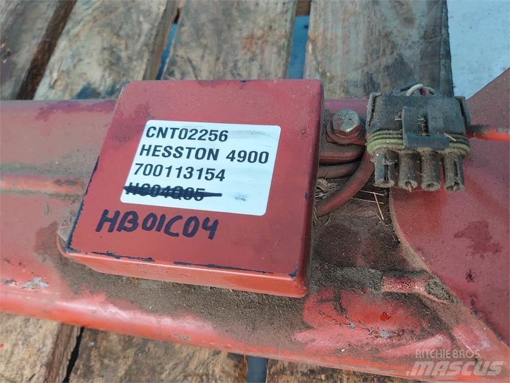 Hesston 4900 Druga oprema za žetev krme