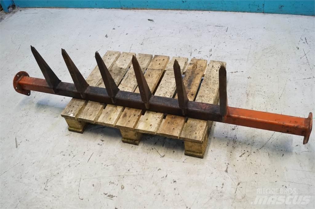 Hesston 4900 Drugi kmetijski stroji