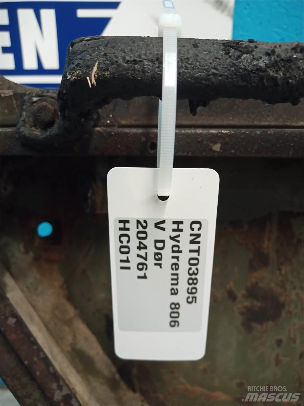 Hydrema 806 Kabine in notranjost