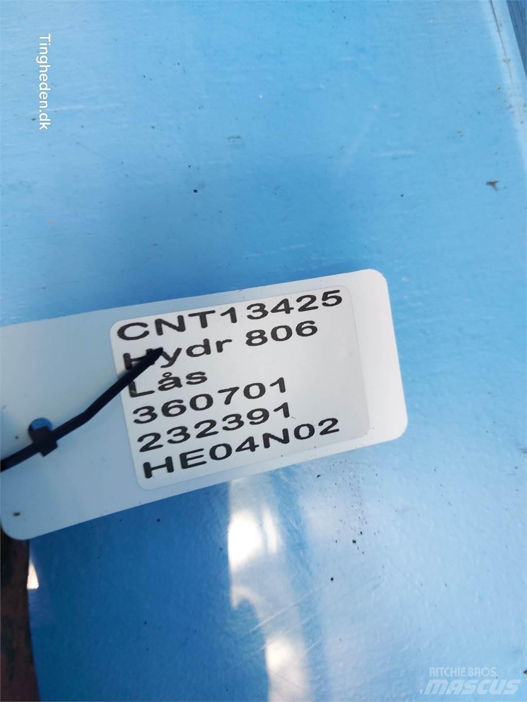 Hydrema 806 Nakladalne žlice