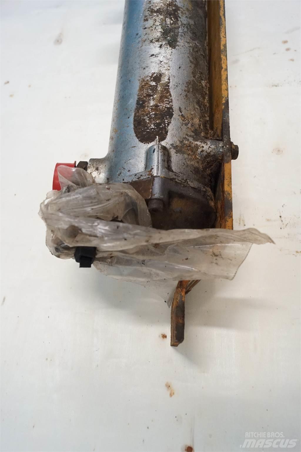 Hydrema 807 Radiatorji