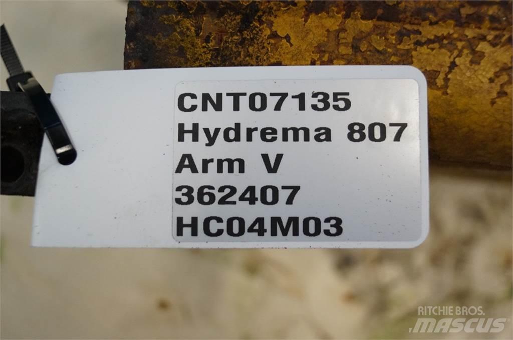 Hydrema 807 Boom in dipper roke